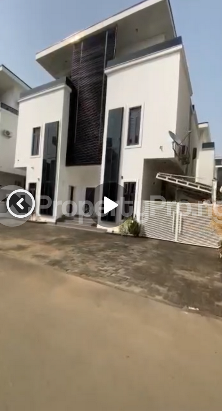 4 bedroom House for sale Jahi Abuja