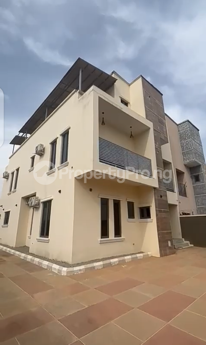 4 bedroom House for sale  Idu Abuja