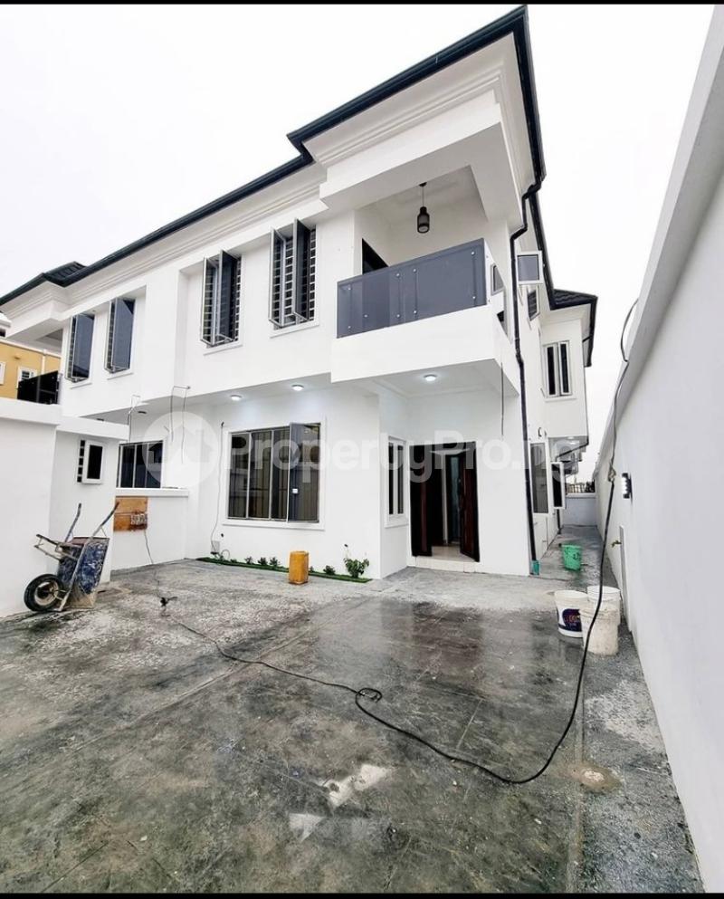 4 bedroom House for sale chevron Lekki Lagos