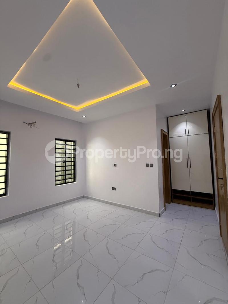 4 bedroom House for sale Carlton Gate Estate, Beside Kolapo Ishola Gra Akobo Ibadan Oyo