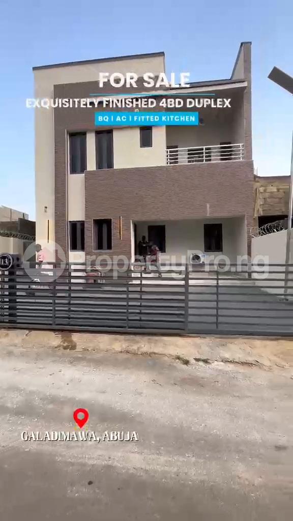 4 bedroom House for sale Tarred Estate Galadimawa Abuja