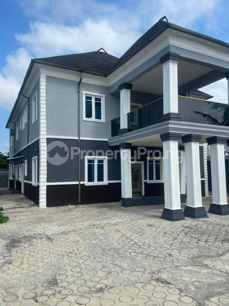 4 bedroom House for rent Abijo G.r.a 2nd Gate Abijo Ajah Lagos
