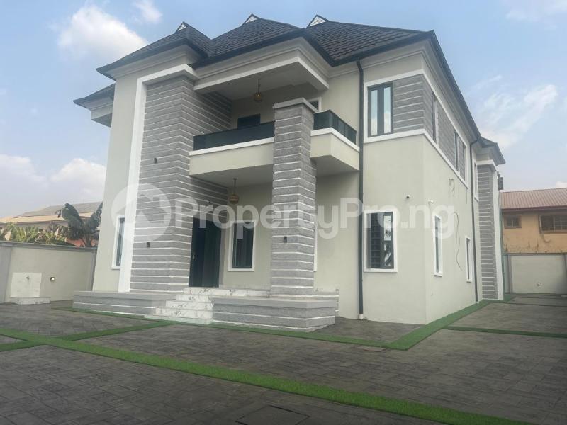 4 bedroom House for sale Blue Gate Avenue, Oluyole Estate Ibadan Oyo