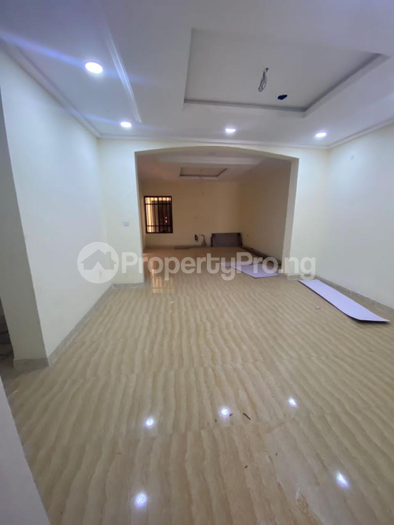 3 bedroom Flat / Apartment for rent Off Admiralty Road Lekki Phase 1 Lekki Lagos