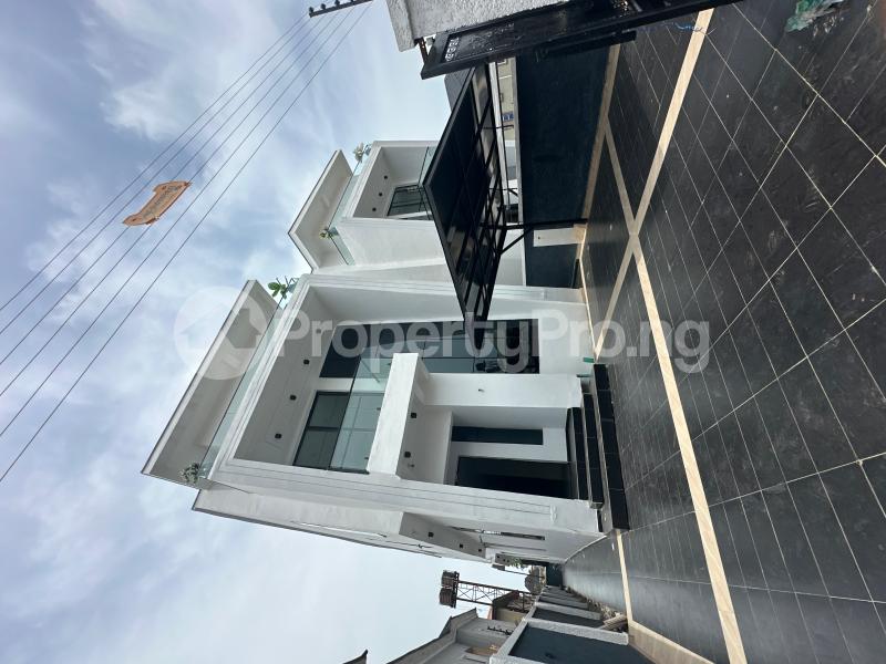4 bedroom House for sale Sangotedo Lagos