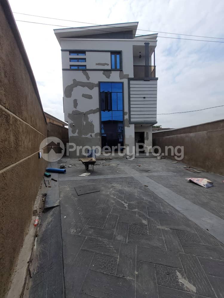 4 bedroom House for sale Gbagada Lagos