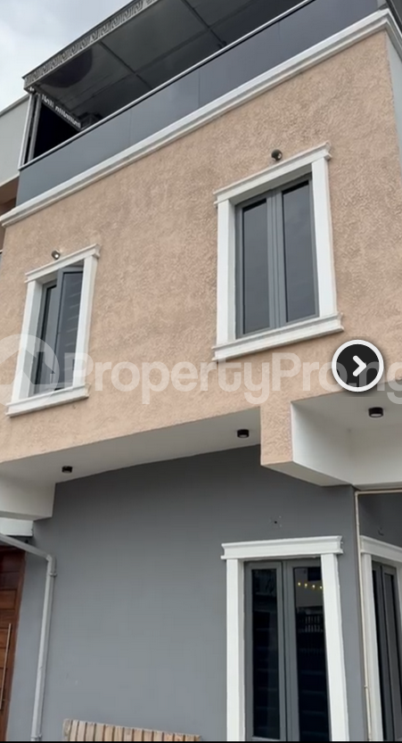 4 bedroom House for rent Omole phase 1 Ojodu Lagos