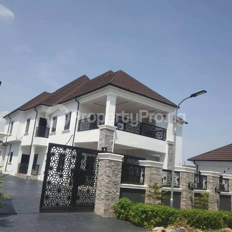 4 bedroom House for sale Von Road Lugbe Abuja