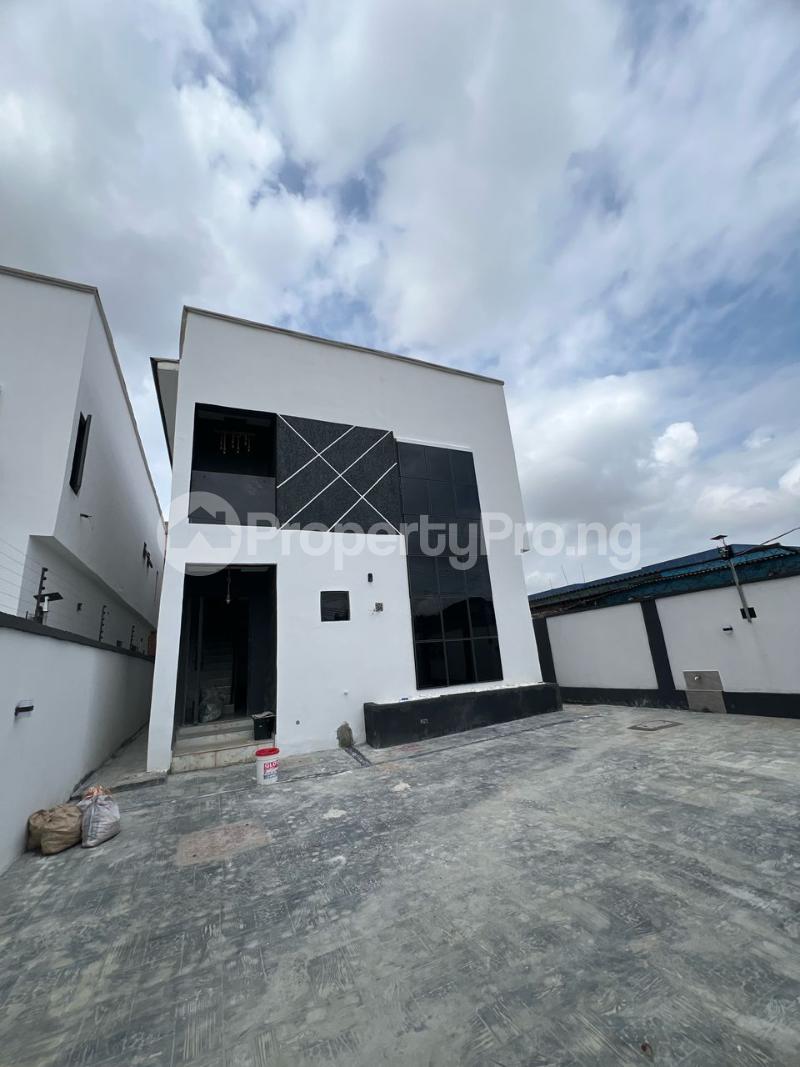 4 bedroom House for sale Ikeja Lagos