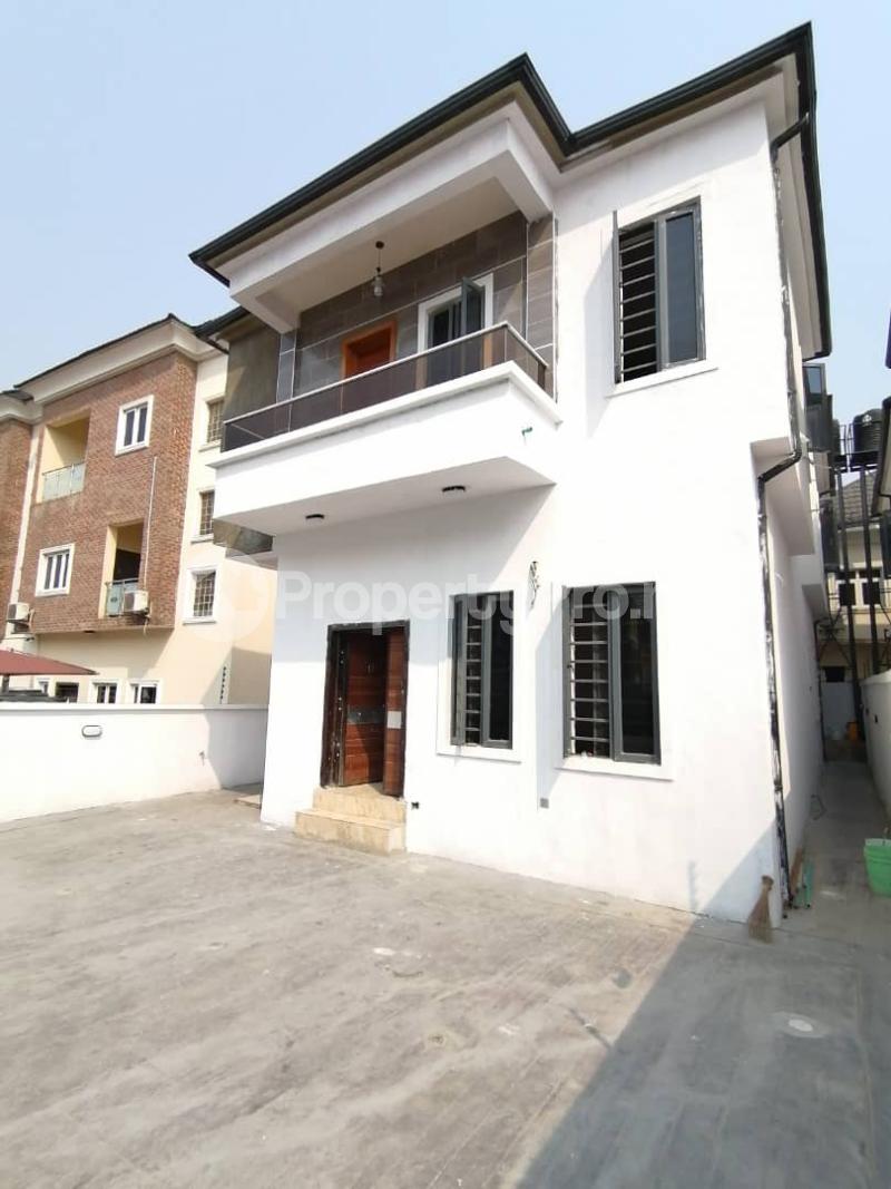 4 bedroom House for sale Ologolo Lekki Lagos