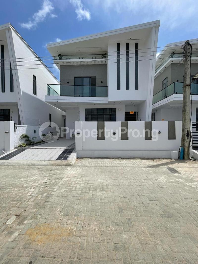 4 bedroom House for sale Ado Ajah Lagos