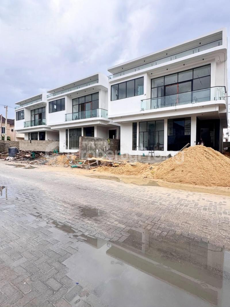 4 bedroom House for sale Orchid Lekki Lagos