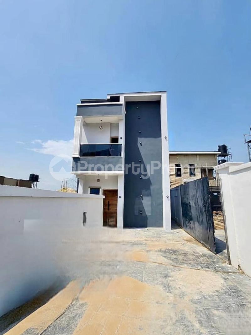 4 bedroom House for sale Magodo GRA Phase 1 Ojodu Lagos