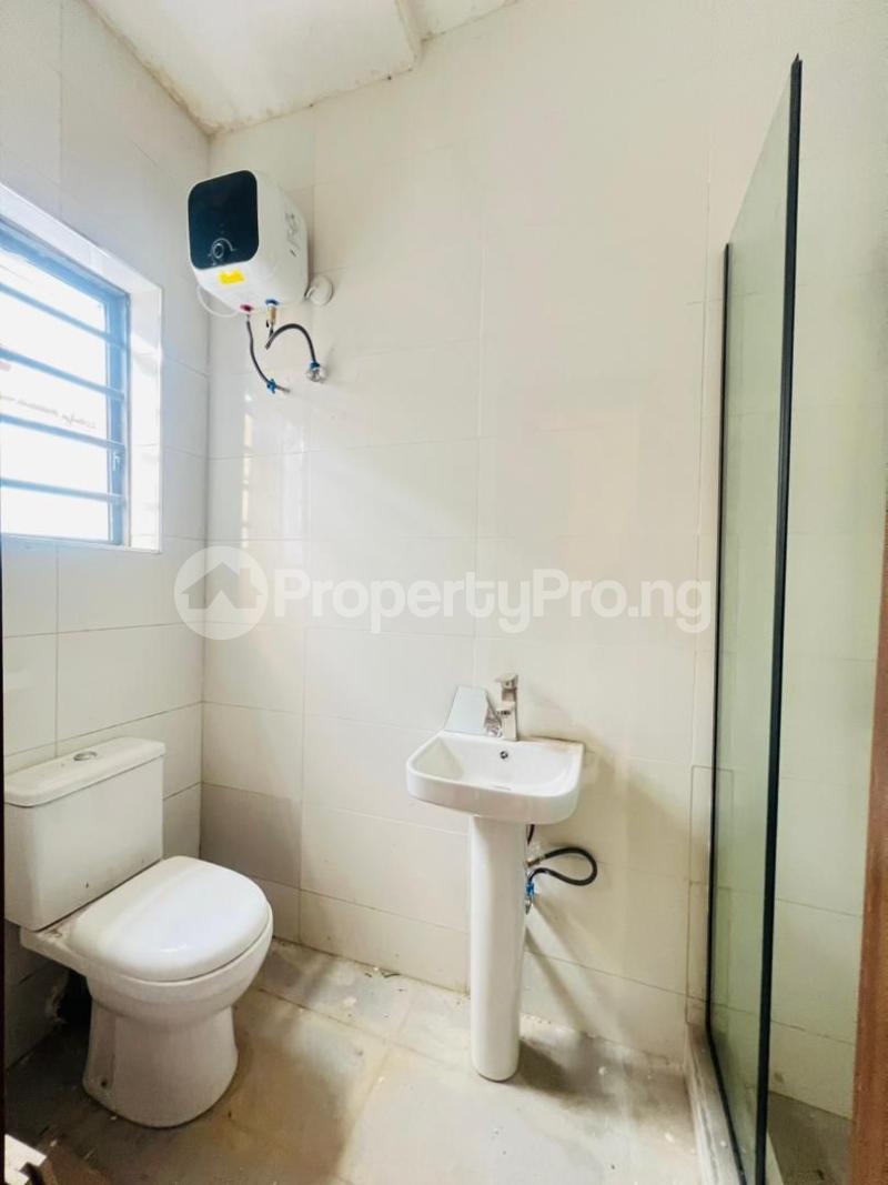 4 bedroom Flat / Apartment for sale Ikeja Lagos