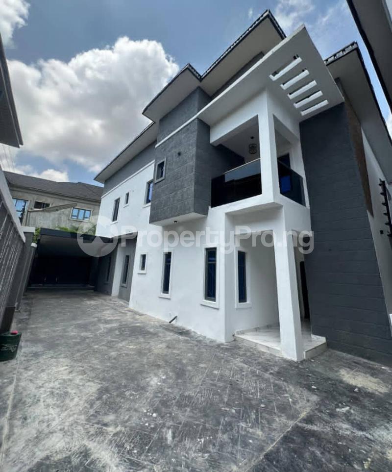 4 bedroom House for sale Oloyole Ibadan Oyo