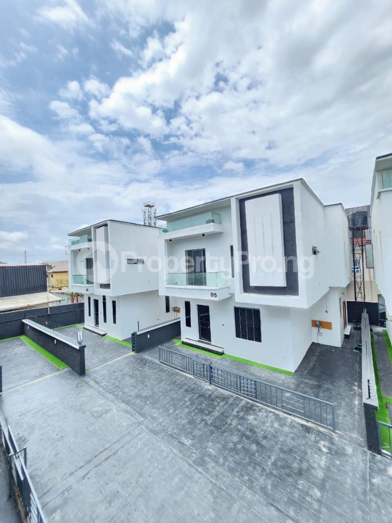 4 bedroom House for sale Idado Lekki Phase 2 Lekki Lagos