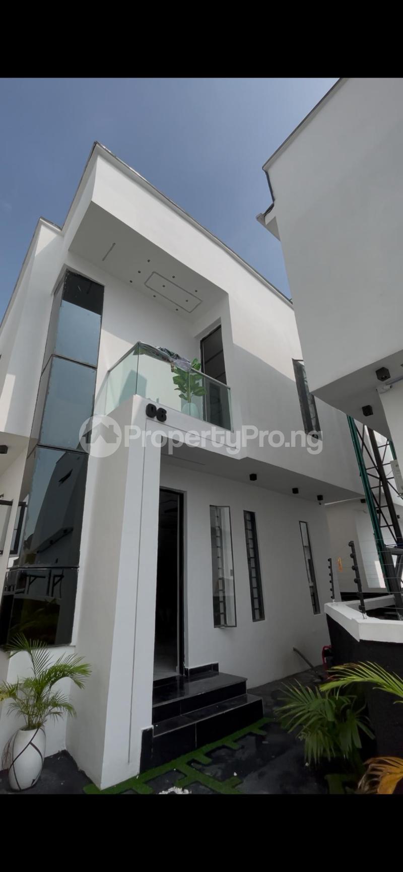4 bedroom House for sale Ikota Lekki Lagos