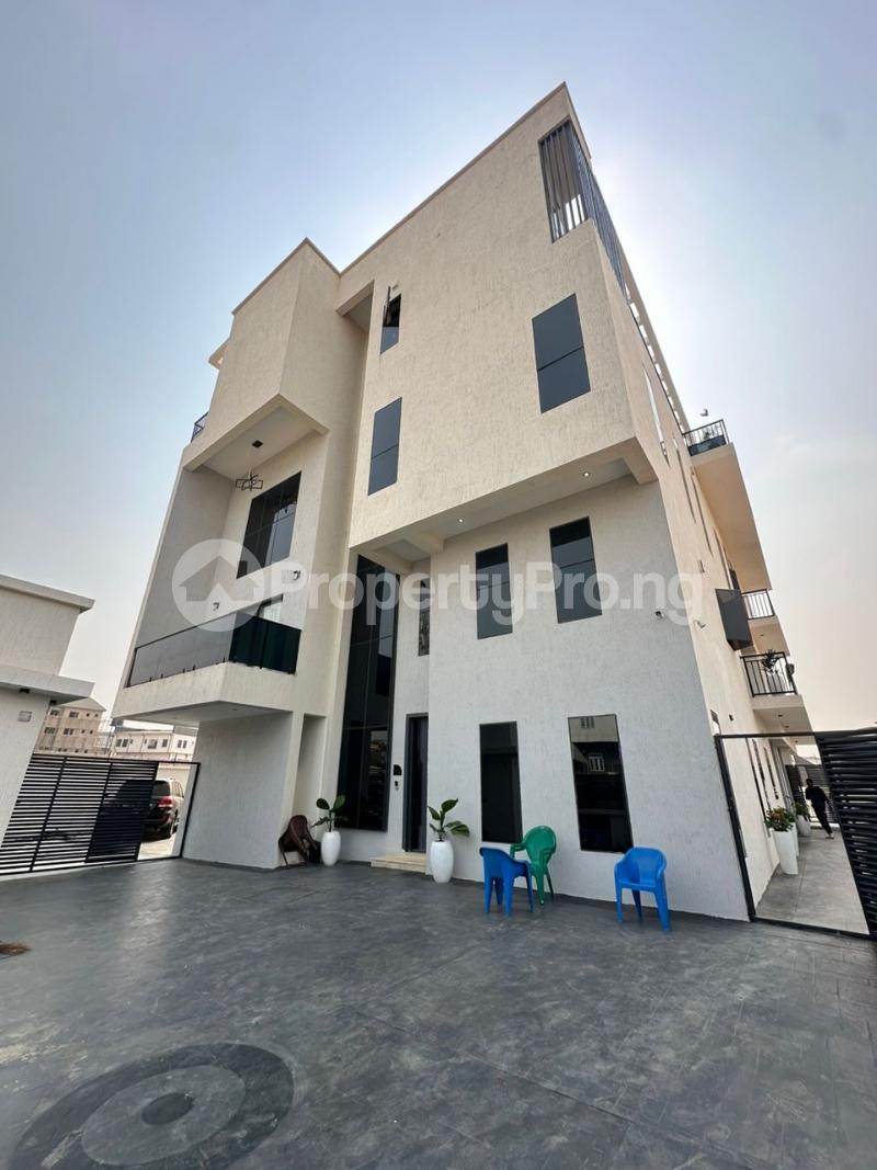 4 bedroom House for sale Wuye Abuja