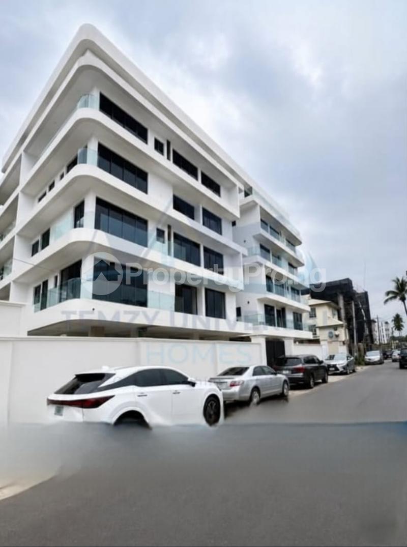 4 bedroom House for sale Maryland Ikeja Lagos