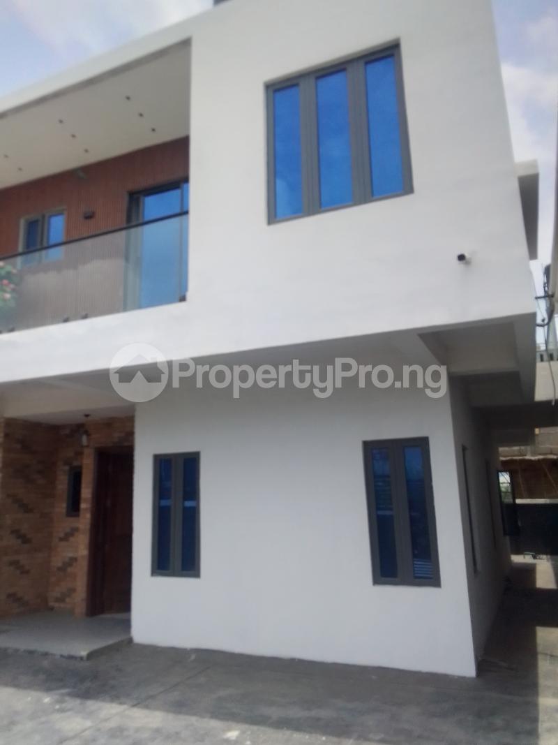 4 bedroom Flat / Apartment for sale Vista Estate Off Lekki-Epe Expressway Ajah Lagos