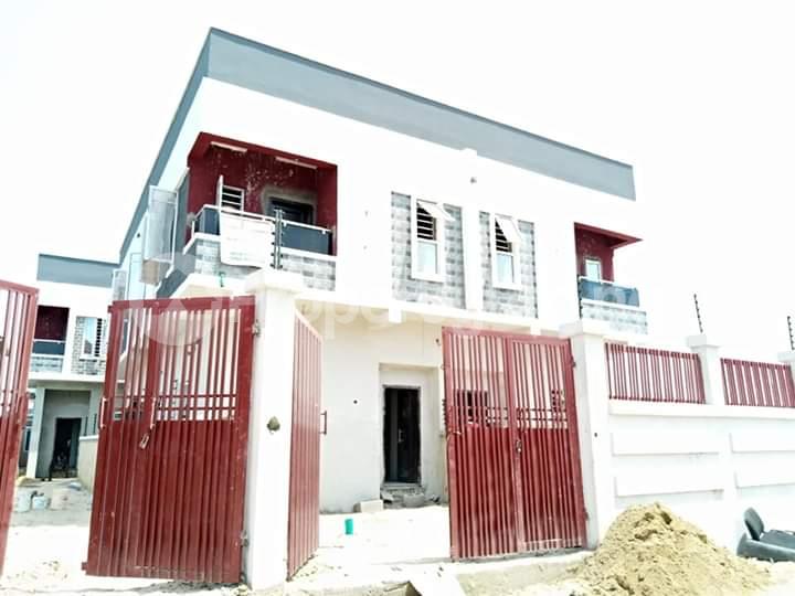 4 bedroom House for sale .. Ikota Lekki Lagos