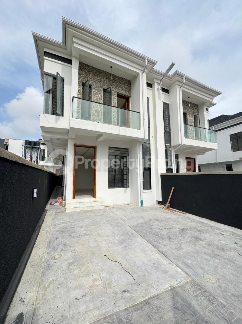 4 bedroom House for sale Ikota Lekki Lagos