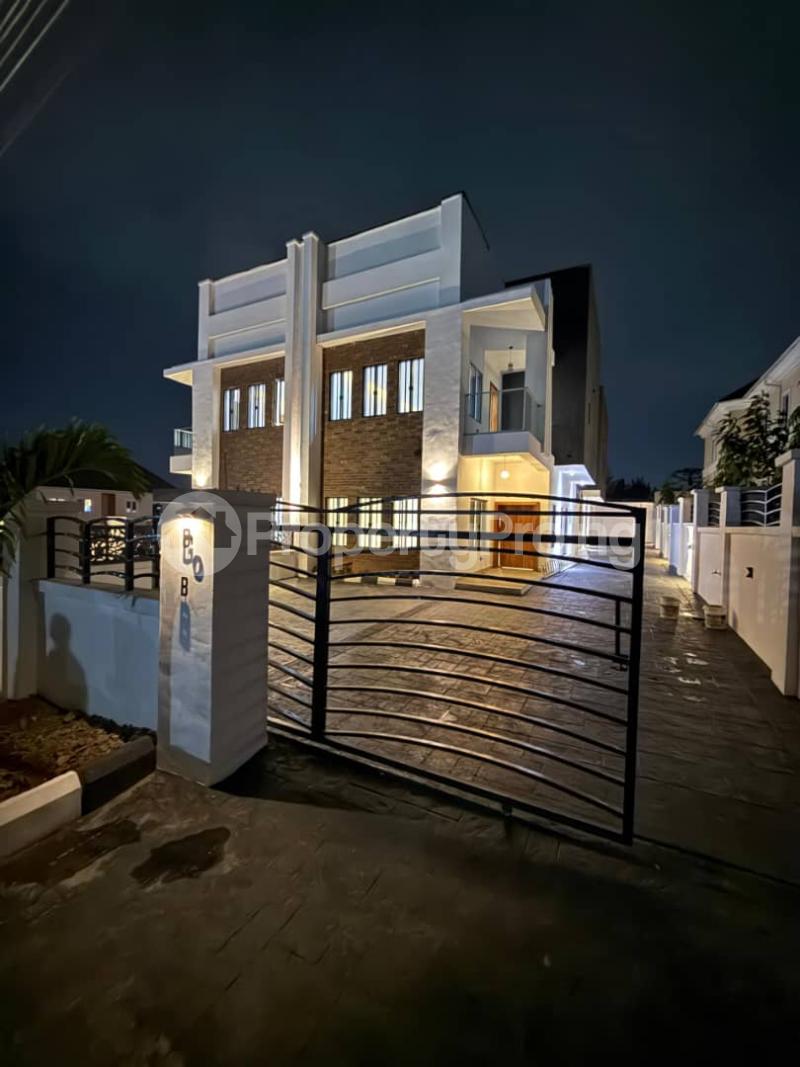 4 bedroom House for sale Kolapo Ishola Estate Akobo Ibadan Oyo