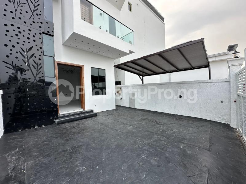 4 bedroom House for sale Orchid Road Orchid Lekki Lagos