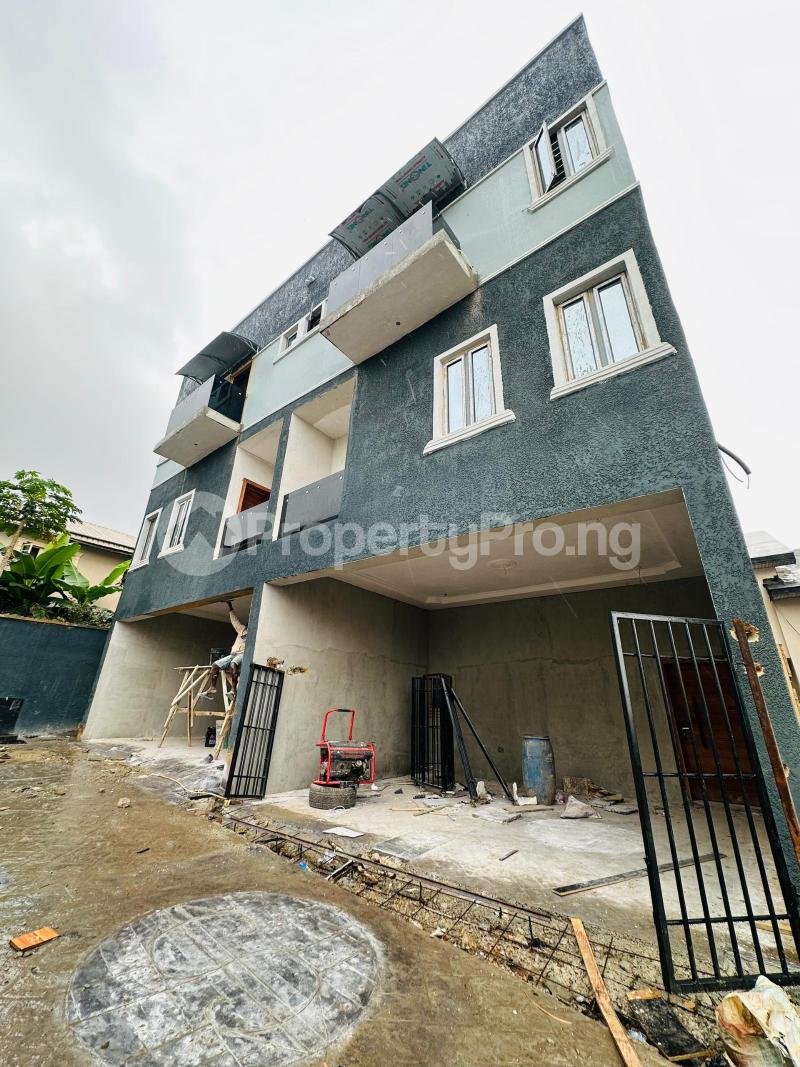 4 bedroom House for sale Magodo Kosofe/Ikosi Lagos