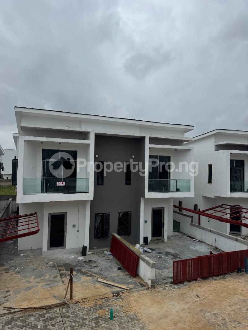 4 bedroom House for sale orchid Lekki Lagos