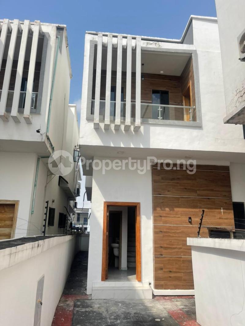 4 bedroom House for rent Chevron Lekki Lagos