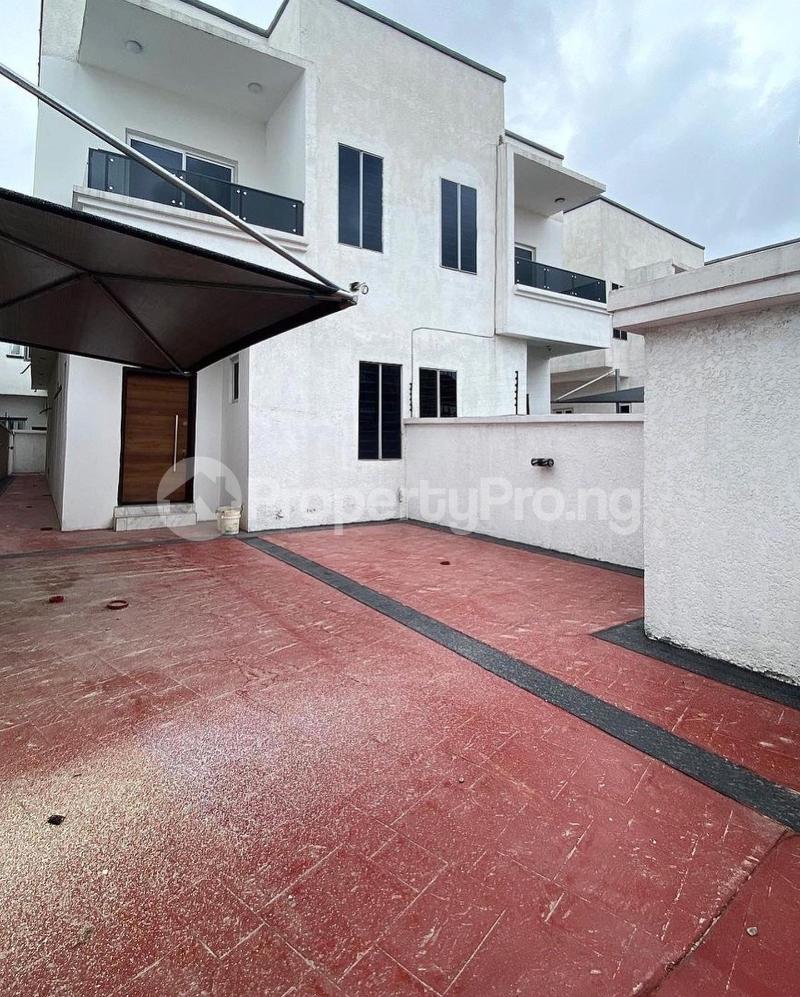 4 bedroom House for rent Ikota Lekki Lagos