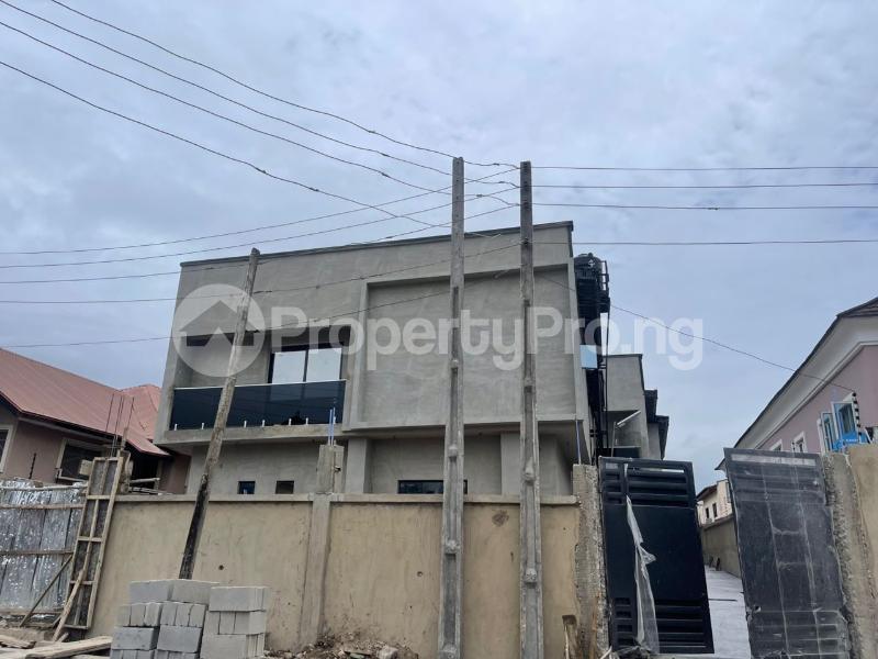 4 bedroom House for sale Medina Gbagada Lagos
