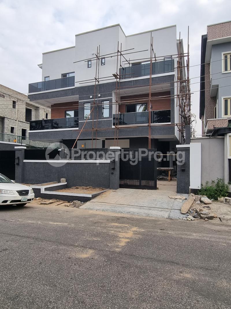 4 bedroom House for sale Gra Ogudu Lagos