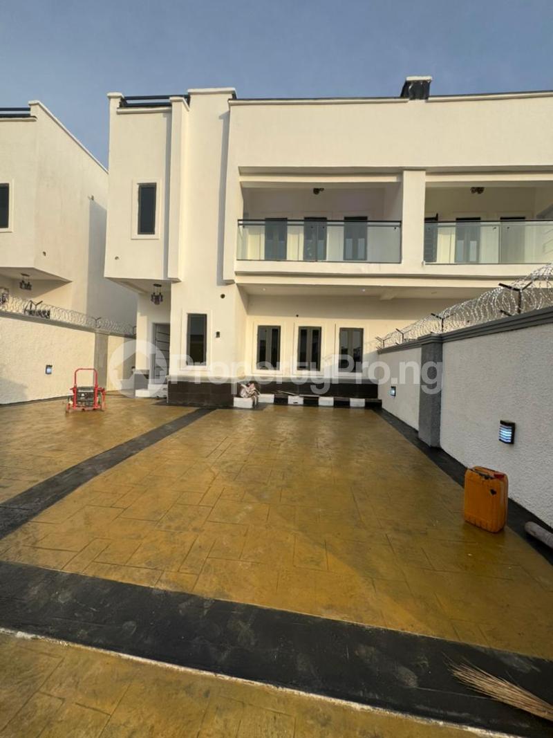 4 bedroom House for sale Von Road Airport Road Lugbe Abuja Lugbe Abuja