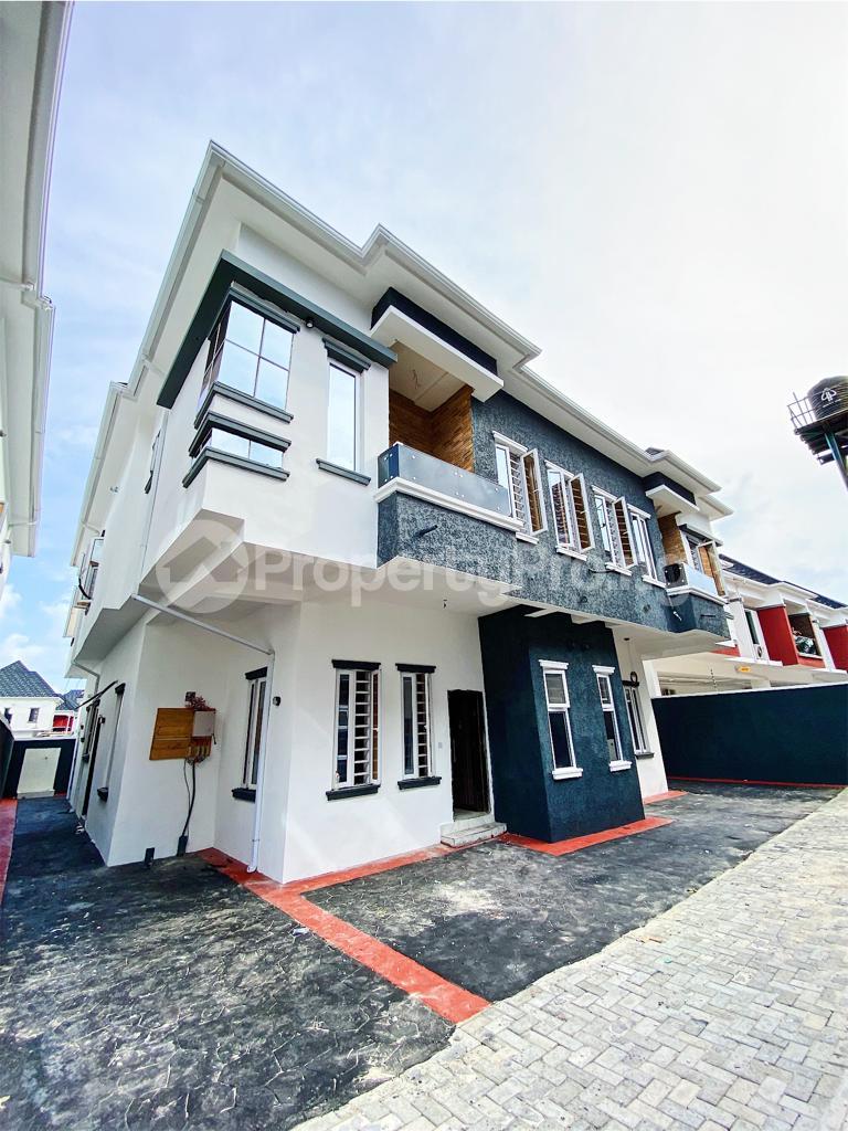4 bedroom House for sale Second Tollgate Lekki Lagos
