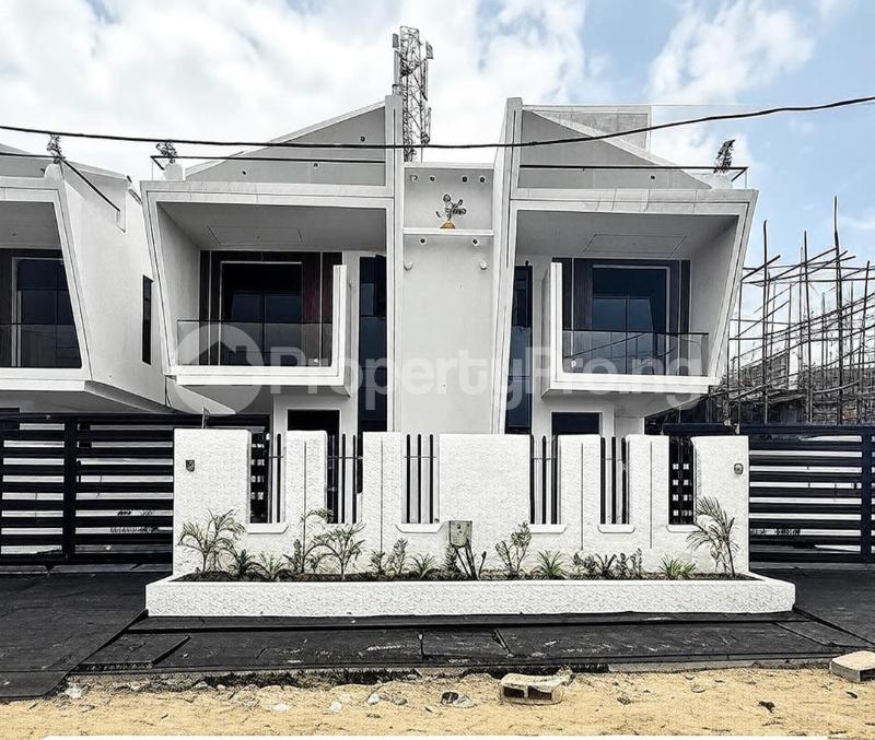 4 bedroom House for sale Ikota Lekki Lagos