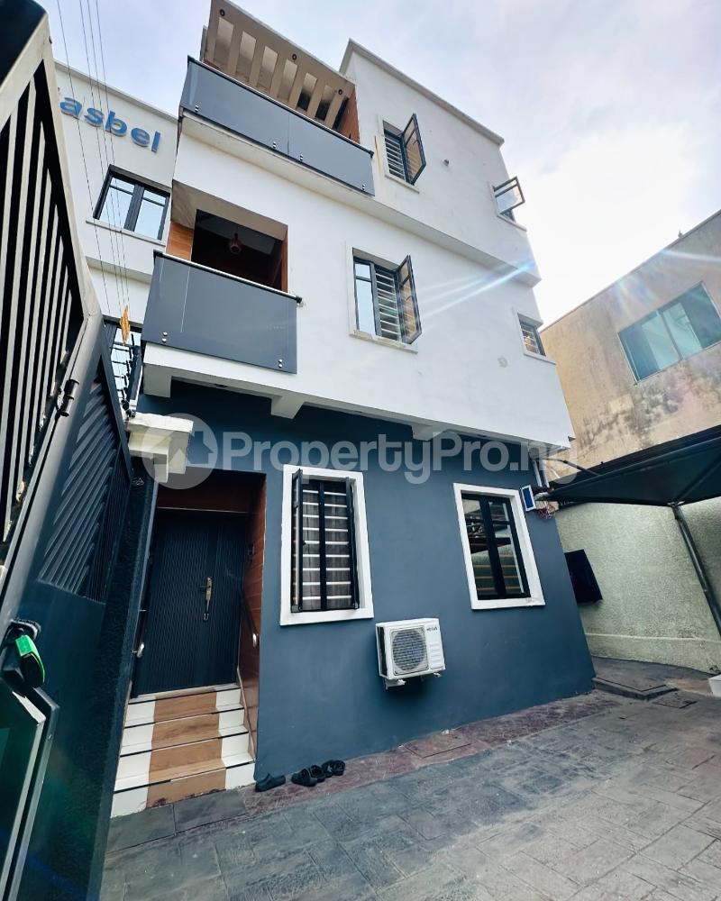 4 bedroom House for sale Ogba Ikeja Lagos