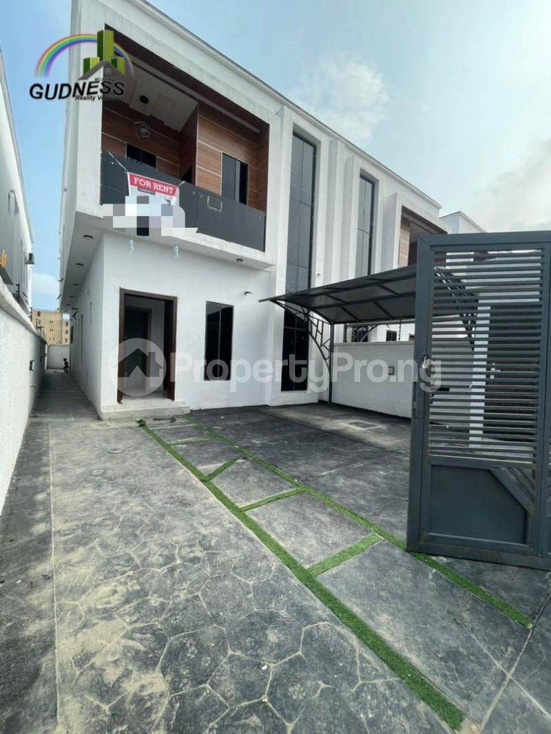 4 bedroom House for rent Ikota Lekki Lagos