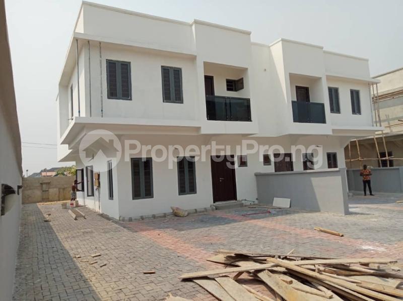 4 bedroom House for sale Diamond Estate Off Lekki-Epe Expressway Ajah Lagos