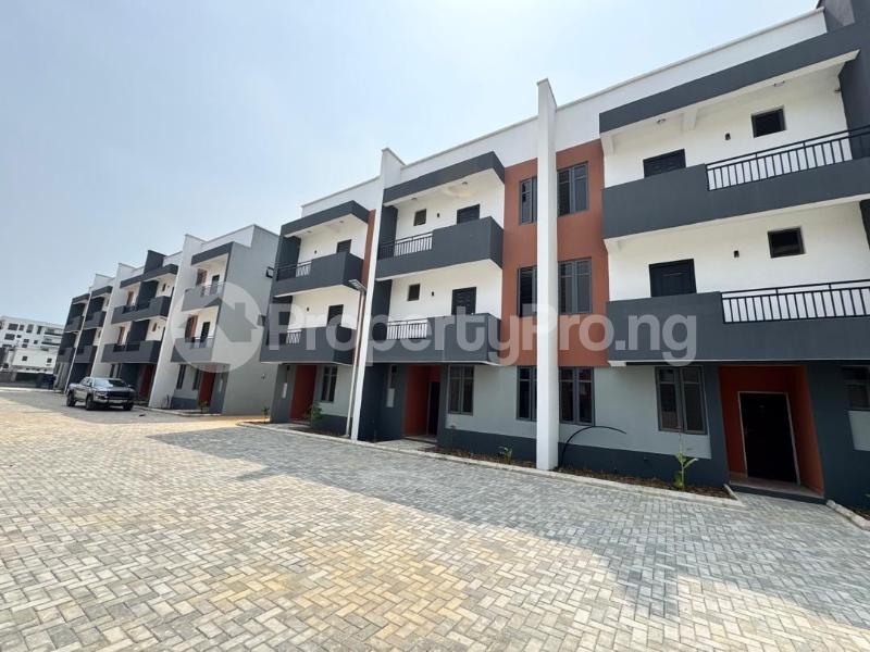 4 bedroom House for rent Ikate Lekki Lagos
