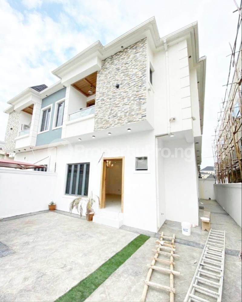 4 bedroom House for sale Jakande Lekki Lagos