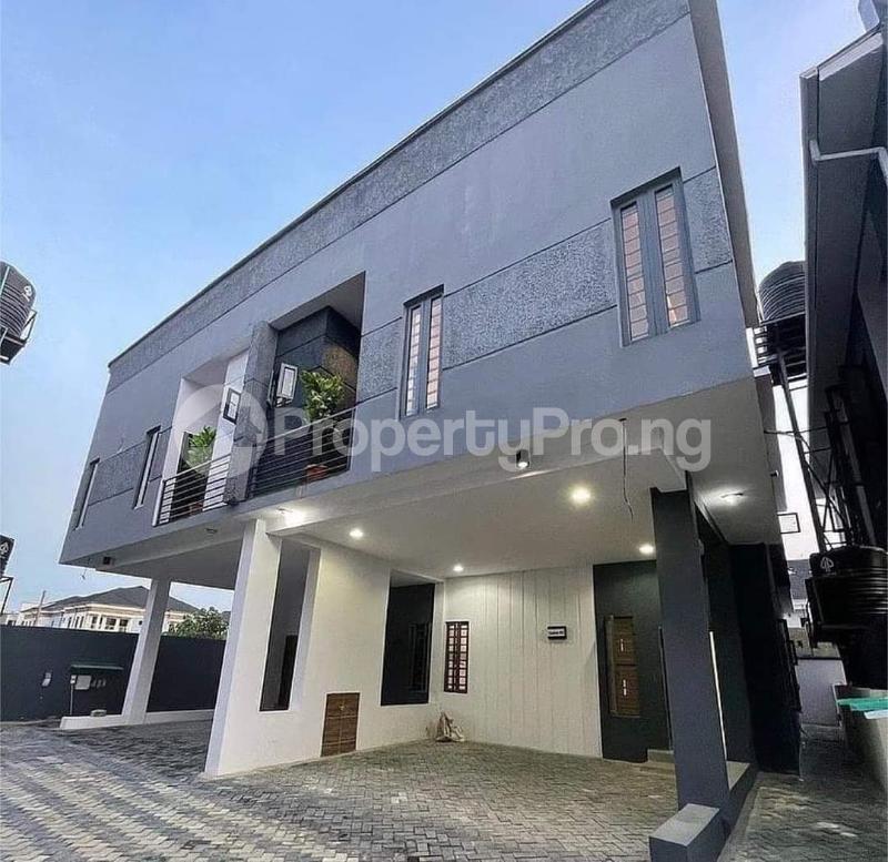 4 bedroom House for sale Orchid Road chevron Lekki Lagos