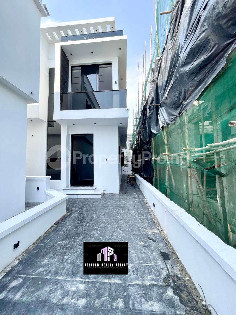 4 bedroom House for sale chevron Lekki Lagos