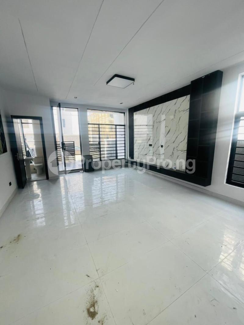 4 bedroom House for rent Ikota Lekki Lagos