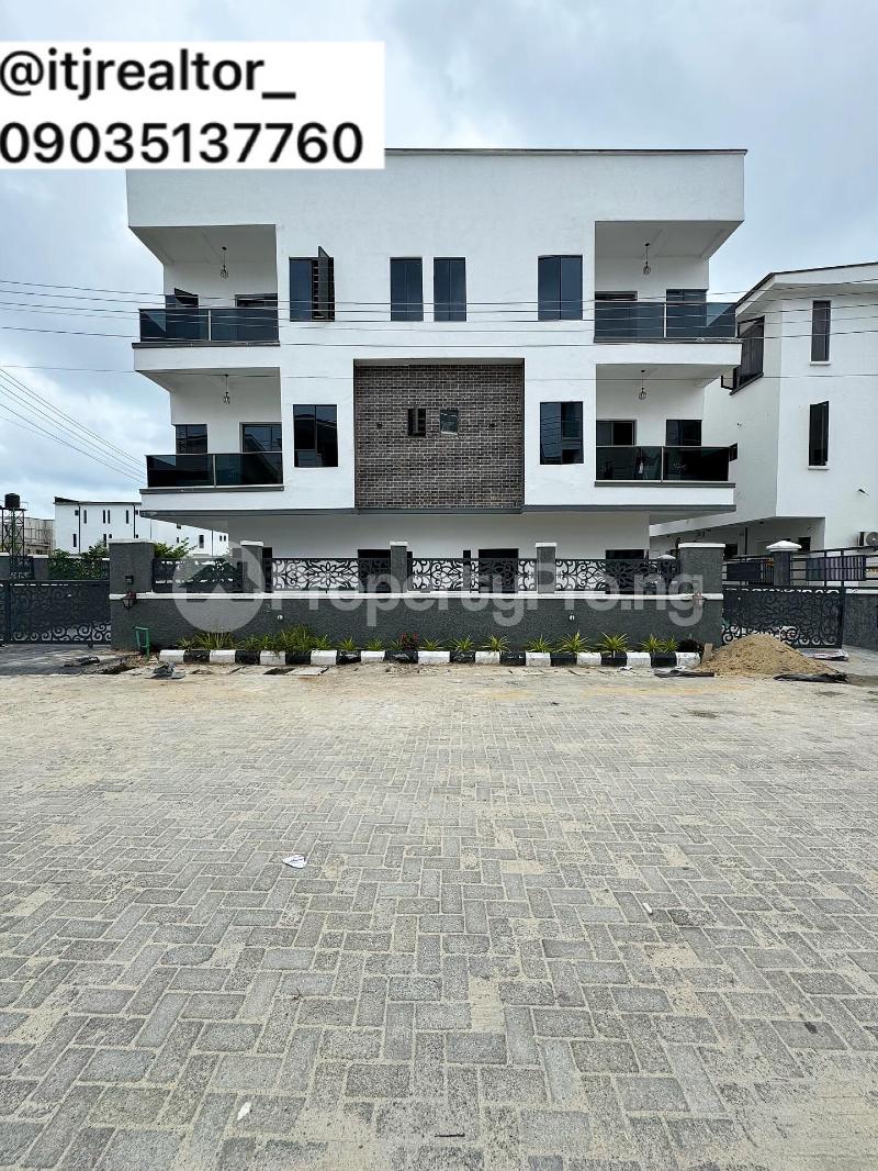 4 bedroom House for sale orchid Lekki Lagos