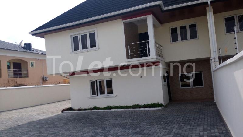 4 bedroom House for sale Efa Ore Street, Off Kunshela Road, Ikate Lekki Lagos
