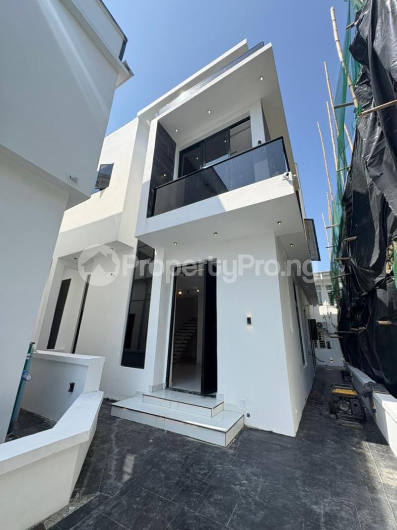 4 bedroom House for sale Chevron, Lekki Lekki Lagos