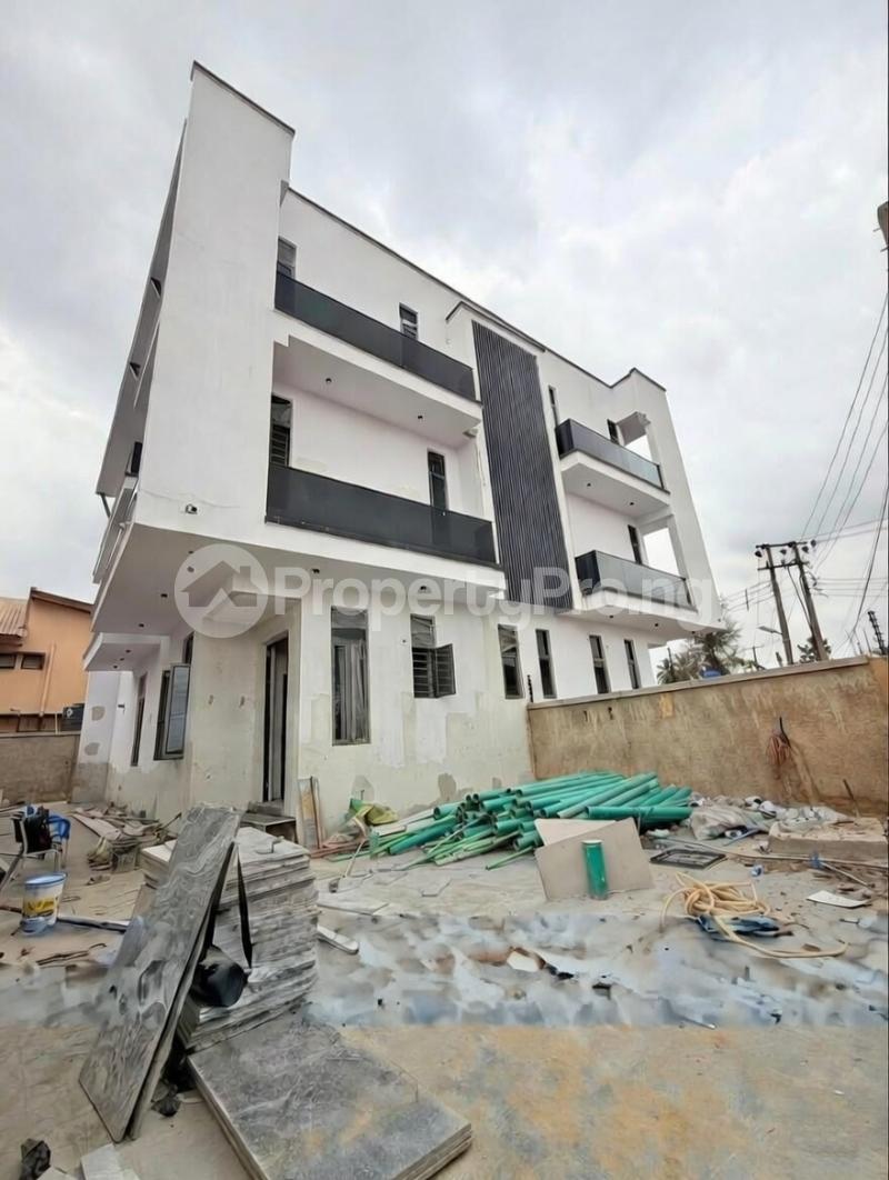 4 bedroom House for sale Omole phase 1 Ojodu Lagos