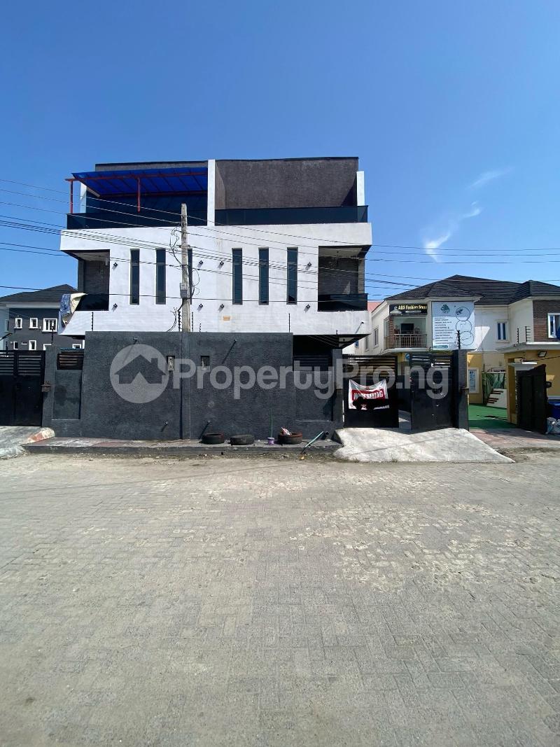 4 bedroom House for sale Osapa london Lekki Lagos